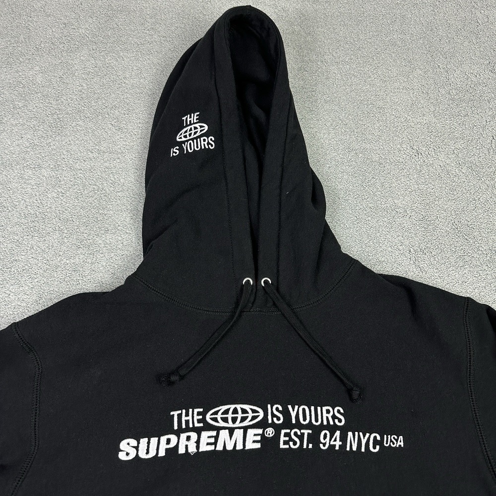 SUPREME Hoodie Mens Small Black World Is Yours Sweatshirt Logo Embroidered READ - Picture 2 of 11
